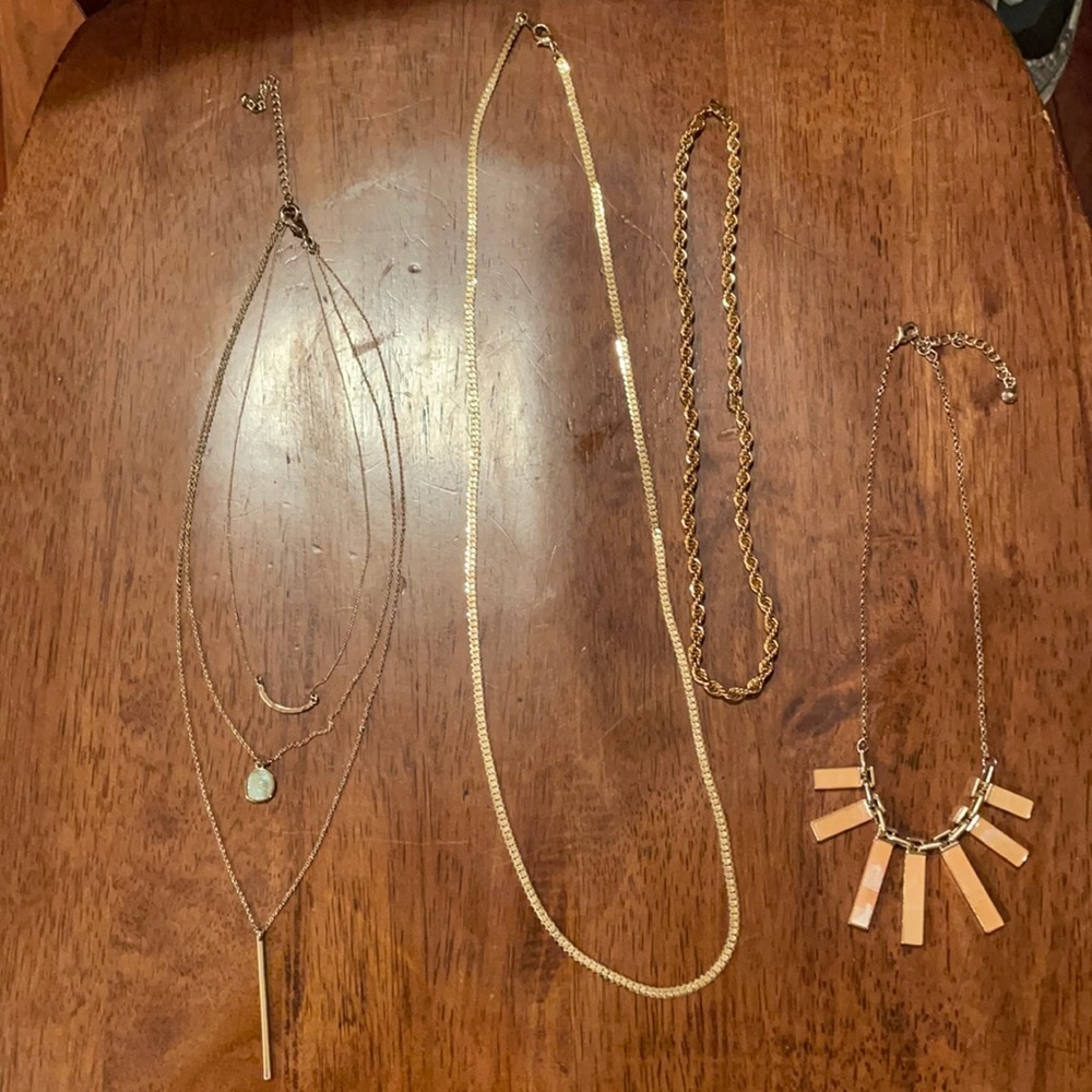 LOT of 4!! Beautiful gold tone necklaces